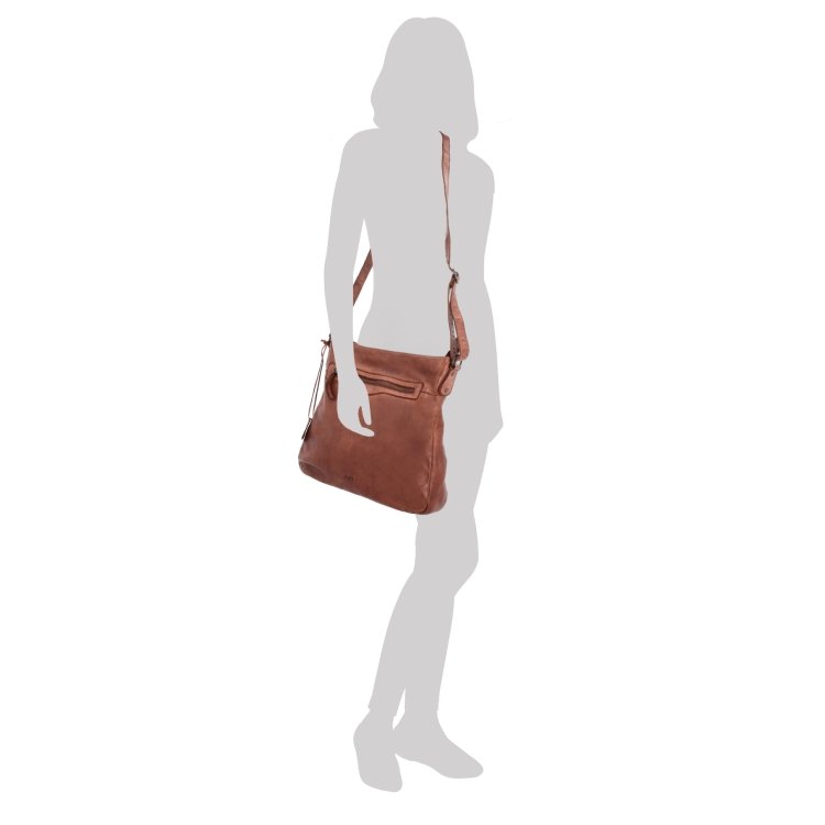Kožená crossbody s predným vreckom na zips Noelia Bolger materiál kože zapínanie na zips farba koňaková veľkosť stredná NB 2103 KO Na postave