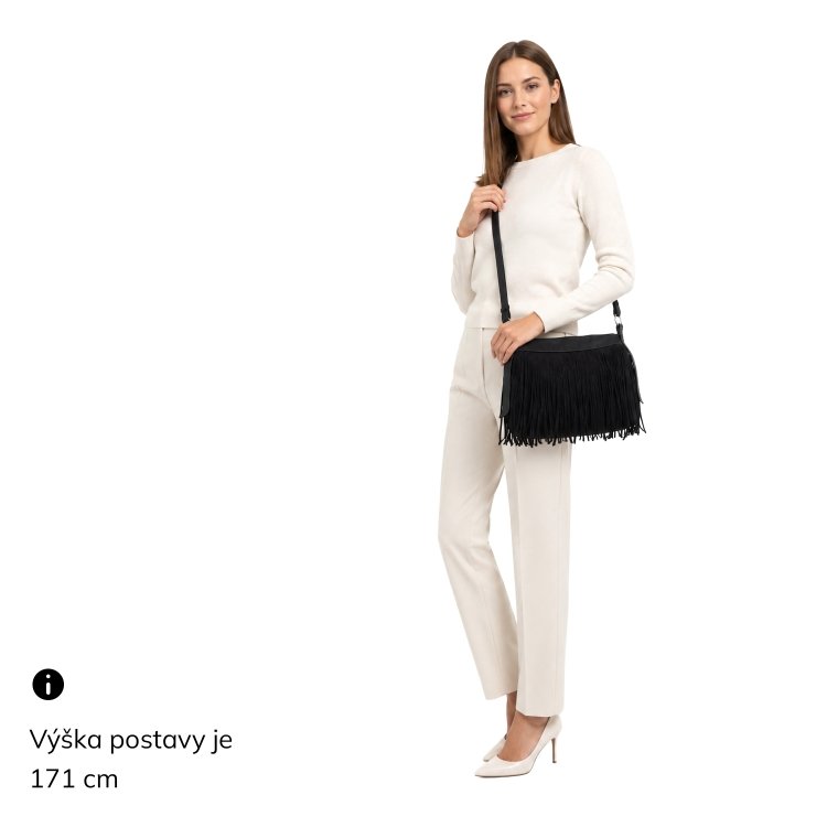 Štýlová crossbody kabelka so strapcami Carmelo materiál syntetická koža zapínanie na zips farba hnedá veľkosť stredná 4674 TH Na postave