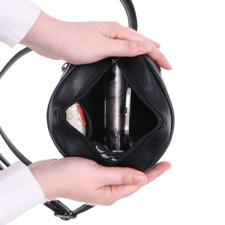 Malá crossbody kabelka s odopínateľným popruhom Le Sands materiál syntetická koža zapínanie na zips farba metalíza veľkosť malá 4370 TI Vnútro