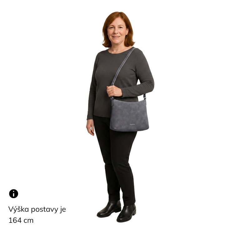 Dámska elegantná crossbody kabelka Tangerin materiál syntetická koža zapínanie na zips farba taupe veľkosť malá 1110 T Na postave