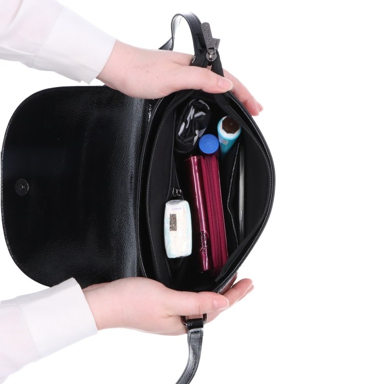 Elegantná crossbody kabelka s chlopňou Le Sands materiál syntetická koža zapínanie s chlopňou farba vínová veľkosť malá 4647 BO Vnútro