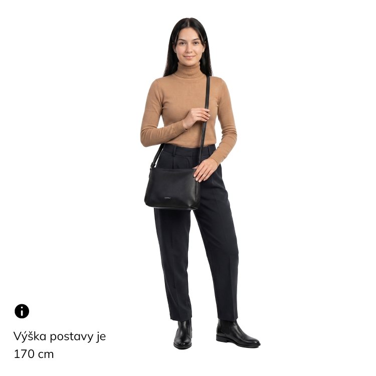 Praktická a elegantná crossbody kabelka Carmelo materiál syntetická koža zapínanie na zips farba béžová veľkosť stredná 4605 K Na postave
