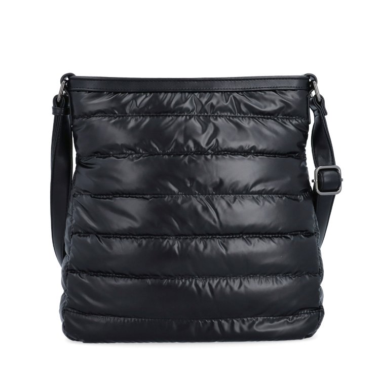 Moderná dámska kabelka z nadýchaného nylonu Carmelo materiál nylon zapínanie na zips farba čierna veľkosť stredná 4382 C Spredu