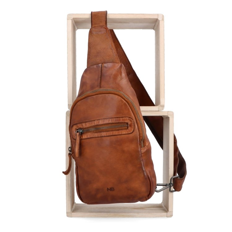 Kožený crossbody bodybag s variabilným nosením Noelia Bolger materiál kože zapínanie na zips farba koňaková veľkosť malá NB 2034 KO