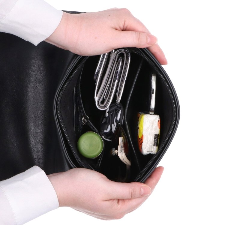 Nadčasová crossbody kabelka s chlopňou Le Sands materiál syntetická koža zapínanie s chlopňou farba koňaková veľkosť malá 7724 KO Vnútro