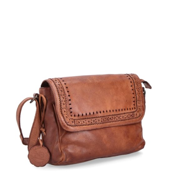 Dizajnová kožená crossbody kabelka s chlopňou Noelia Bolger materiál kože zapínanie na zips farba koňaková veľkosť malá NB 2026 KO