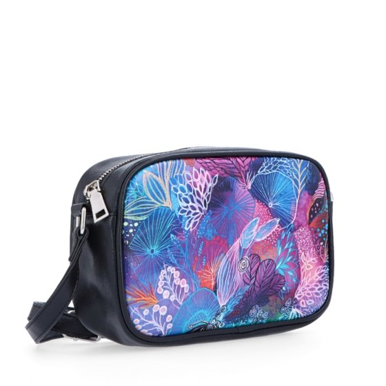 Moderná kabelka s veselou potlačou Indee materiál syntetická koža zapínanie na zips farba multicolor veľkosť malá 9304 03 C