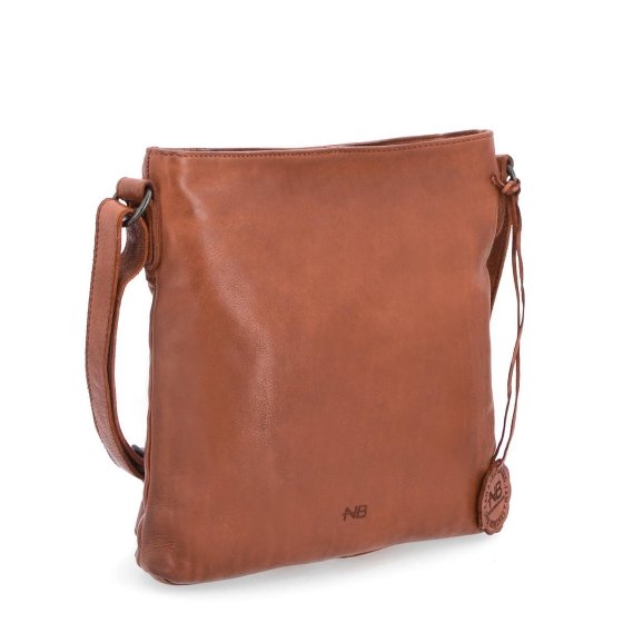 Kožená crossbody kabelka vo vintage štýle Noelia Bolger materiál kože zapínanie na zips farba koňaková veľkosť malá NB 2001 KO