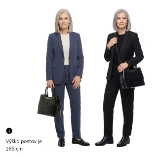 Kožená kabelka s praktickým vnútorným usporiadaním Noelia Bolger materiál kože zapínanie na zips farba čierna veľkosť stredná NB 0114 C Na postave