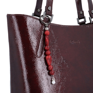 Syntetická shopper kabelka s príveskom Le Sands materiál syntetická koža zapínanie na zips farba vínová veľkosť veľká 4643 BO Detail