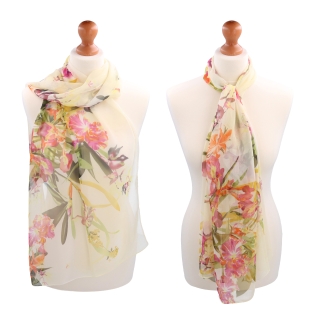 Štýlová dámska šatka pre každý outfit Noelia Bolger materiál polyester farba multicolor KL501 - 02