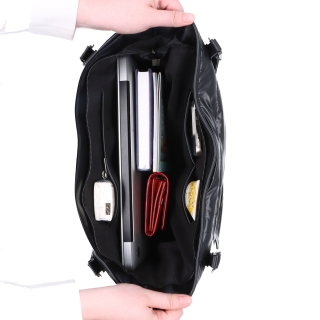 Shopperka cez rameno z nadýchaného materiálu Carmelo materiál nylon zapínanie na zips farba metalíza veľkosť veľká 4385 BR Vnútro