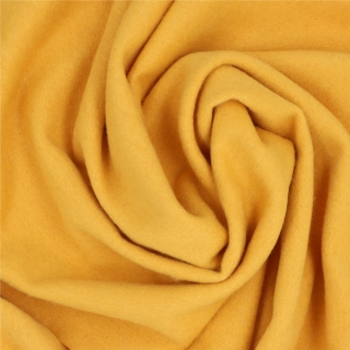 Elegantný jednofarebný šál so strapcami Noelia Bolger materiál Polyester s prímesou vlny farba žltá KZ003 - 09