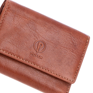Menšia kožená peňaženka unisex Poyem materiál kože zapínanie na cvok farba koňaková veľkosť malá 5240 Poyem KO Logo