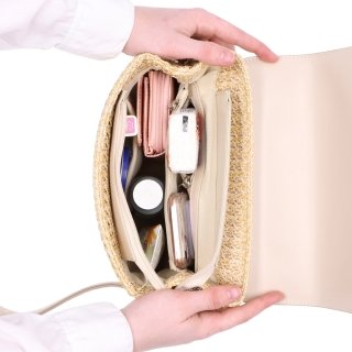 Elegantná straw kabelka do ruky i crossbody Le Sands materiál syntetická koža zapínanie na zámoček farba béžová veľkosť malá 4615 BE Vnútro