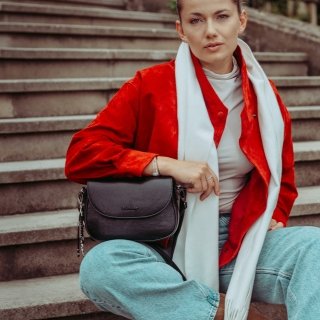 Korálkový prívesok na kabelku Indee materiál kov farba multicolor D032 Lifestyle