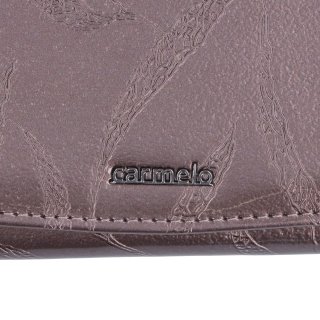 Dámska kožená peňaženka s jemným vzorom Carmelo materiál kože zapínanie na cvok farba taupe veľkosť veľká 2109 L T Logo