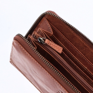 Kožená peňaženka peračník Poyem materiál kože zapínanie na zips farba koňaková veľkosť veľká 5212 Poyem KO Detail