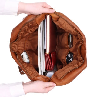 Veľká kožená kabelka s uchami a crossbody popruhom Noelia Bolger materiál kože zapínanie na zips farba koňaková veľkosť veľká NB 2429 KO Vnútro