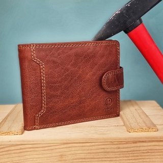 Peňaženka so zápinkou Poyem materiál kože zapínanie na cvok farba koňaková veľkosť malá 5209 Poyem KO Lifestyle