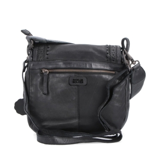 Kožená crossbody kabelka so zdobenou chlopňou Noelia Bolger materiál kože zapínanie s chlopňou farba čierna veľkosť stredná NB 2030 C Zozadu