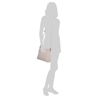 Kožená crossbody kabelka Noelia Bolger materiál kože zapínanie na zips farba sivá veľkosť malá NB 0074 SS Na postave