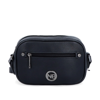 Malá kožená crossbody kabelka so zipsami Noelia Bolger materiál kože zapínanie na zips farba čierna veľkosť malá NB 3014 C Spredu