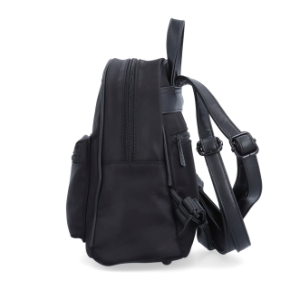 Malý nylonový batoh pre ženy Carmelo materiál nylon zapínanie na zips farba čierna veľkosť malá 6604 C Z boku