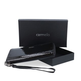 Elegantná dámská lakovaná peňaženka Carmelo materiál kože zapínanie na zips farba čierna veľkosť veľká 2102 Z C Krabička