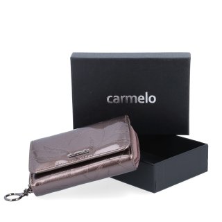 Elegantná lakovaná kožená peňaženka Carmelo materiál kože zapínanie na zips farba taupe veľkosť malá 2105 L T Krabička