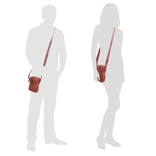 Malá kožená crossbody Poyem materiál kože zapínanie na zips farba koňaková veľkosť malá 2220 Poyem KO Na postave