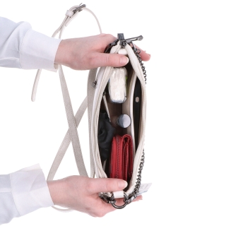 Kožená kabelka cez rameno Noelia Bolger materiál kože zapínanie na zips farba biela veľkosť malá NB 0084 OW Vnútro