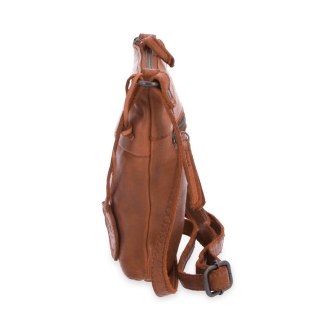 Malá kožená crossbody so zapínaním na zips Noelia Bolger materiál kože zapínanie na zips farba koňaková veľkosť malá NB 2090 KO Z boku