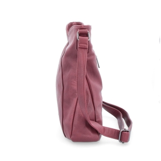 Asymetrická crossbody kabelka s prešívaním Tangerin materiál syntetická koža zapínanie na zips farba vínová veľkosť stredná 8023 BO Z boku