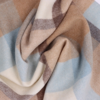 Celoročný šál s károvaným vzorom Noelia Bolger materiál Polyester s prímesou vlny farba multicolor KZ004 - 01