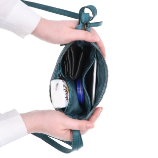 Malá elegantná kožená crossbody kabelka Noelia Bolger materiál kože zapínanie na zips farba tyrkysová veľkosť malá NB 2420 TYR Vnútro