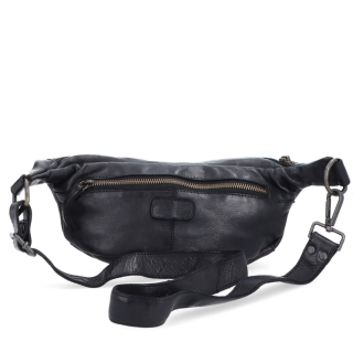 Moderná kožená crossbody ľadvinka Noelia Bolger materiál kože zapínanie na zips farba čierna veľkosť malá NB 2402 C Zozadu