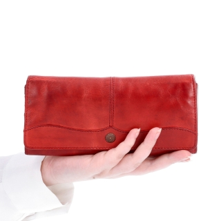 Dlhá kožená peňaženka s prešívaním Noelia Bolger materiál kože zapínanie na cvok farba červená veľkosť veľká 5126 NB CV V ruke