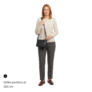 Elegantná syntetická kabelka s čistým dizajnom Le Sands materiál syntetická koža zapínanie na zips farba metalíza veľkosť malá 4369 TI Na postave