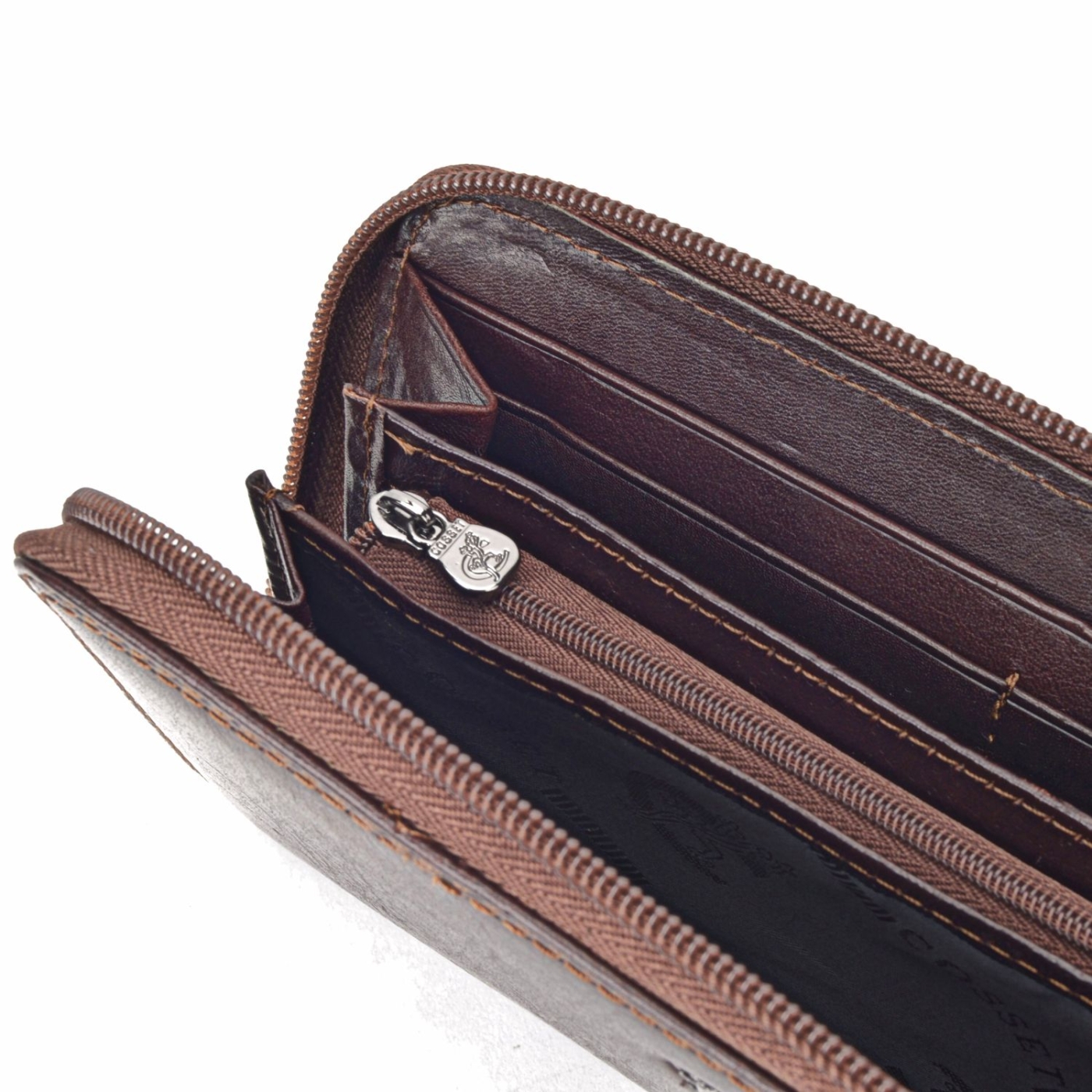 Kožená peňaženka peračník Cosset materiál kože zapínanie na zips farba hnedá veľkosť veľká 4492 Komodo H Detail
