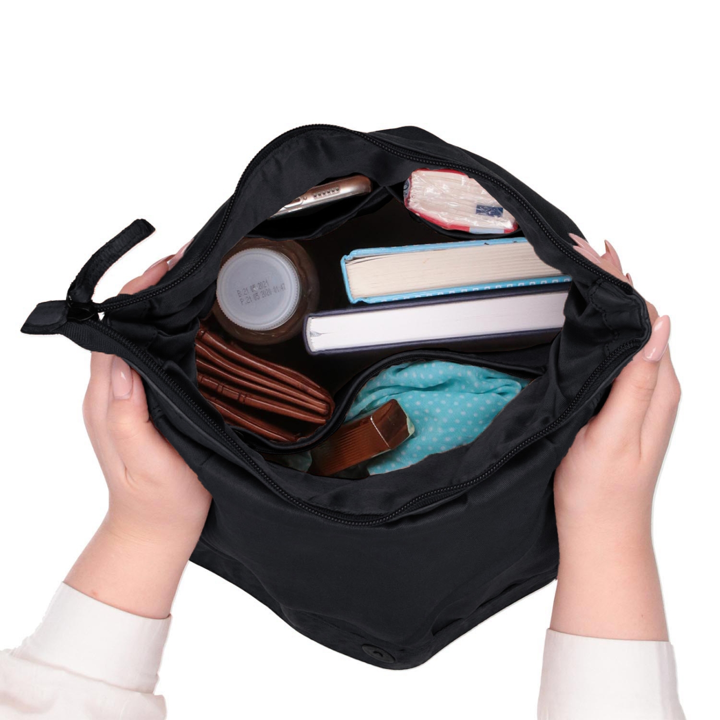 Kožený batoh s chlopňou vo vintage štýle Noelia Bolger materiál kože zapínanie na zips farba čierna veľkosť stredná NB 2014 C Vnútro