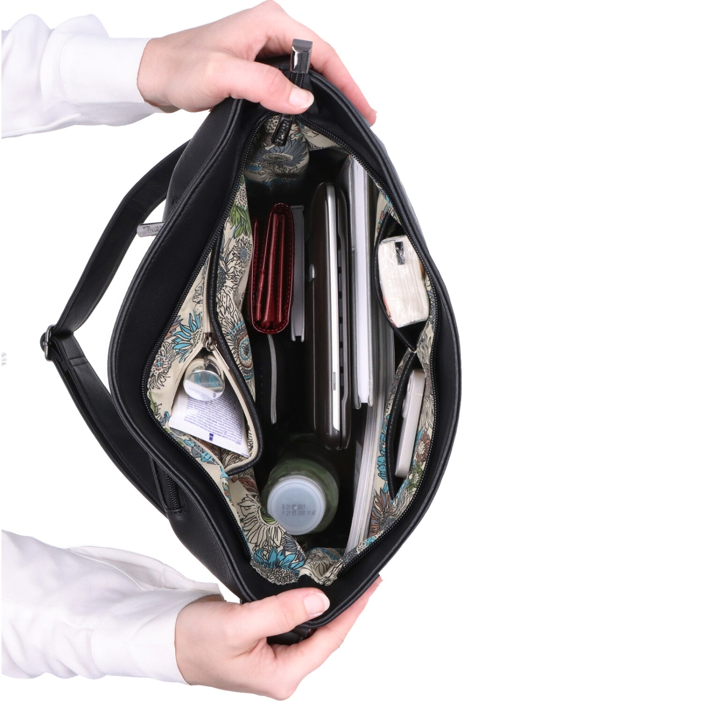 Veľká crossbody kabelka na formát A4 Tangerin materiál syntetická koža zapínanie na zips farba čierna veľkosť veľká 8037 C Vnútro