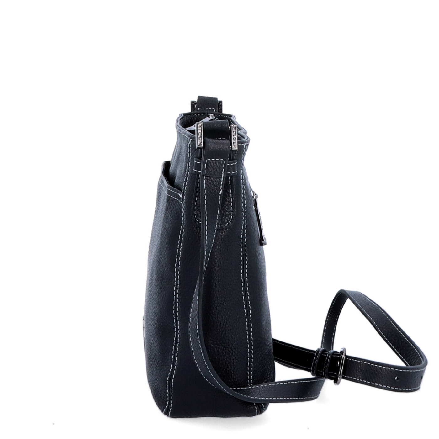 Malá kožená crossbody kabelka s výraznejším prešívaním Noelia Bolger materiál kože zapínanie na zips farba čierna veľkosť malá NB 3004 C Z boku