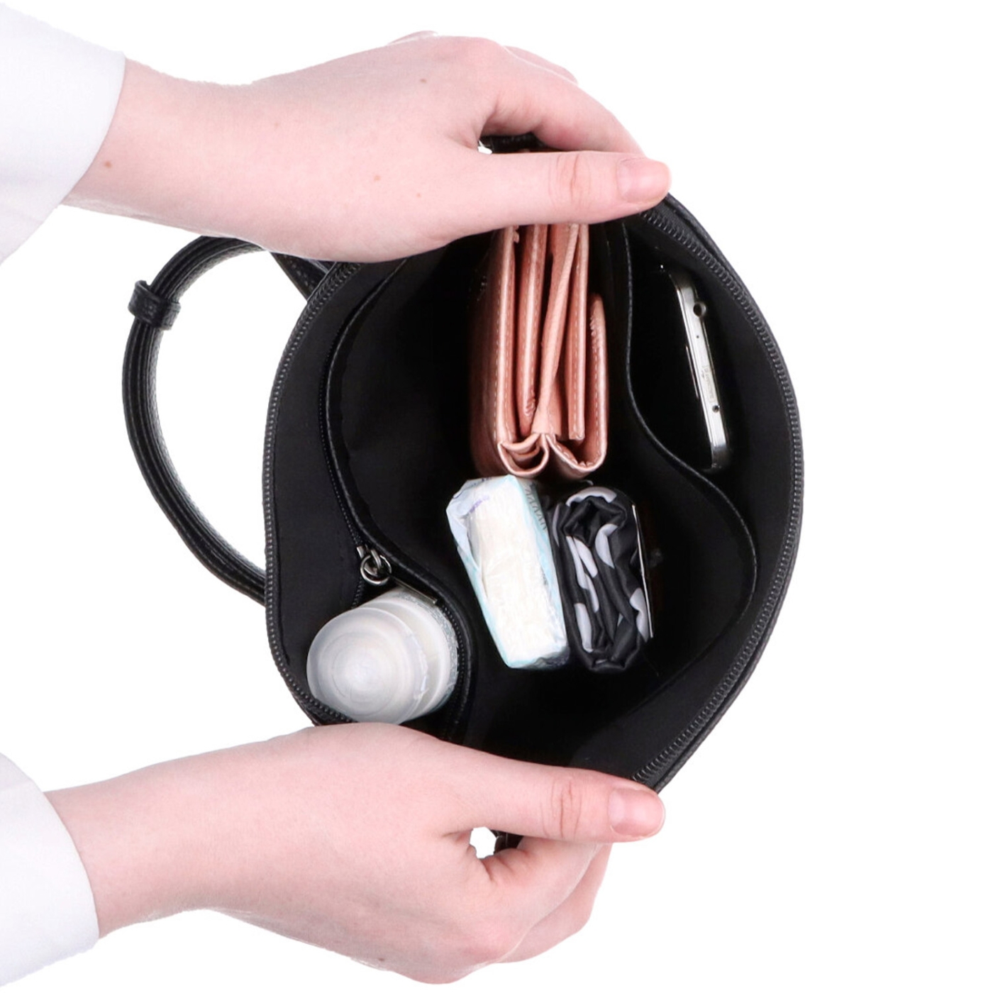 Minimalistická crossbody kabelka zo syntetiky Carmelo materiál syntetická koža zapínanie na zips farba zelená veľkosť malá 4333 SZE Vnútro