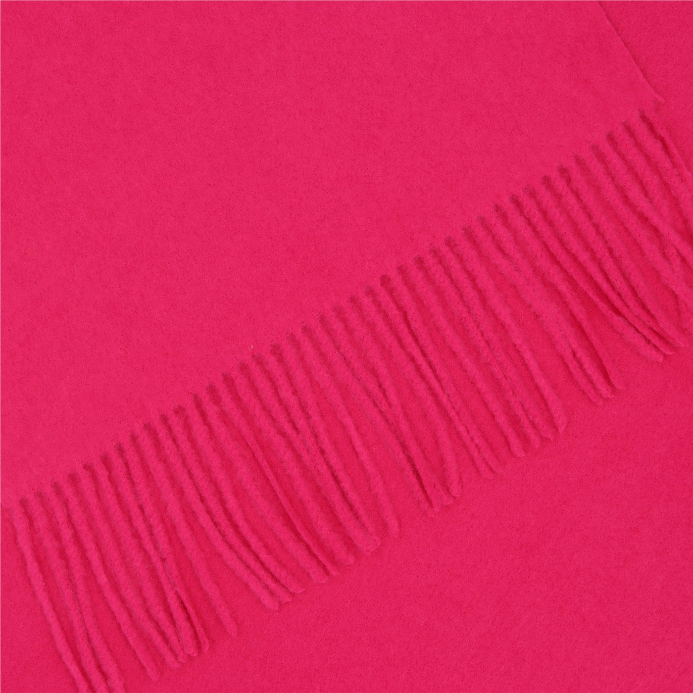 Elegantný jednofarebný šál so strapcami Noelia Bolger materiál Polyester s prímesou vlny farba ružová KZ003 - 11