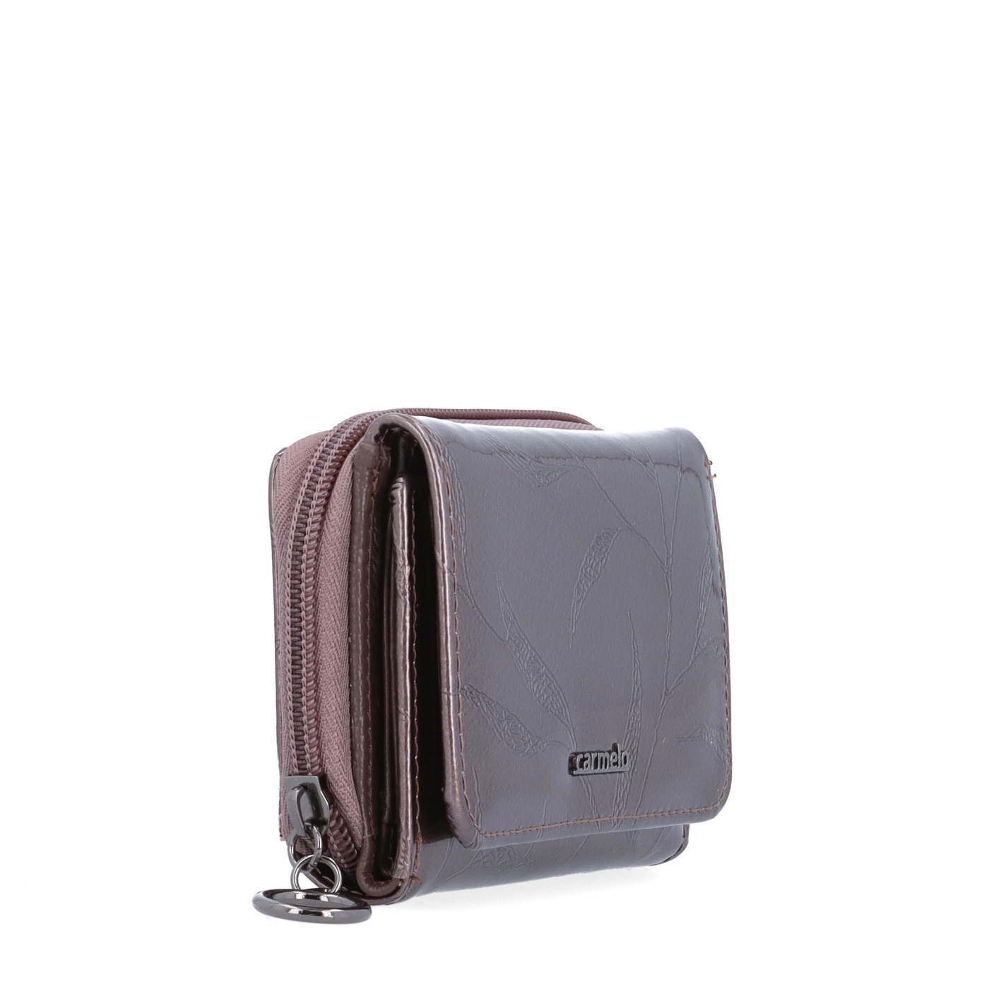 Elegantná lakovaná kožená peňaženka Carmelo materiál kože zapínanie na zips farba taupe veľkosť malá 2105 L T Polobok spredu