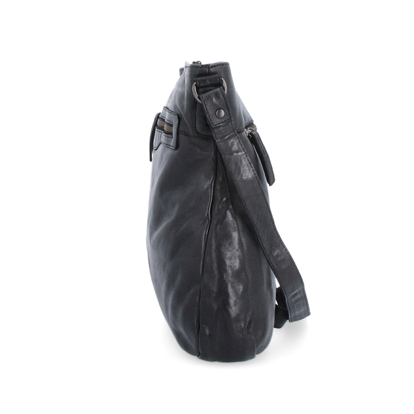 Kožená crossbody s predným vreckom na zips Noelia Bolger materiál kože zapínanie na zips farba čierna veľkosť stredná NB 2103 C Z boku