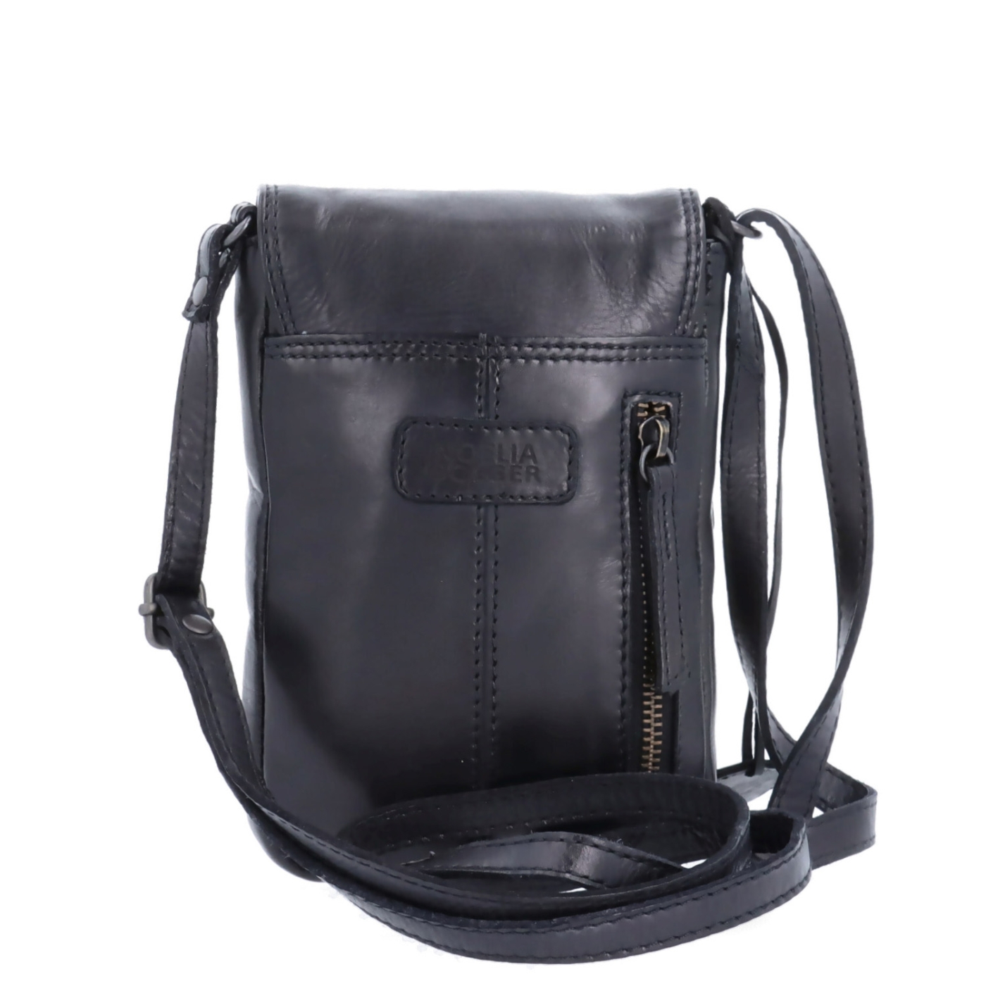 Kožená crossbody taška s chlopňou Noelia Bolger materiál kože zapínanie s chlopňou farba čierna veľkosť malá NB 2418 C Zozadu