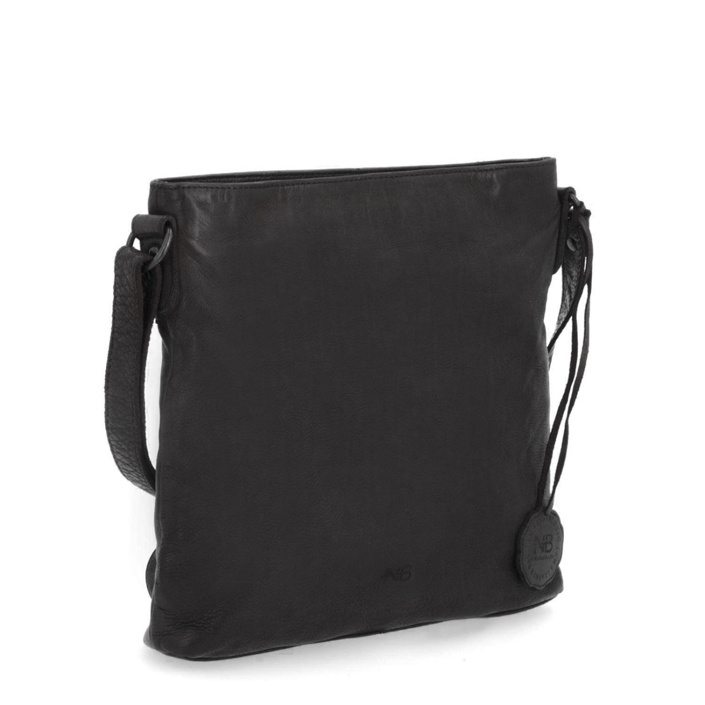 Kožená crossbody kabelka vo vintage štýle Noelia Bolger materiál kože zapínanie na zips farba čierna veľkosť malá NB 2001 C