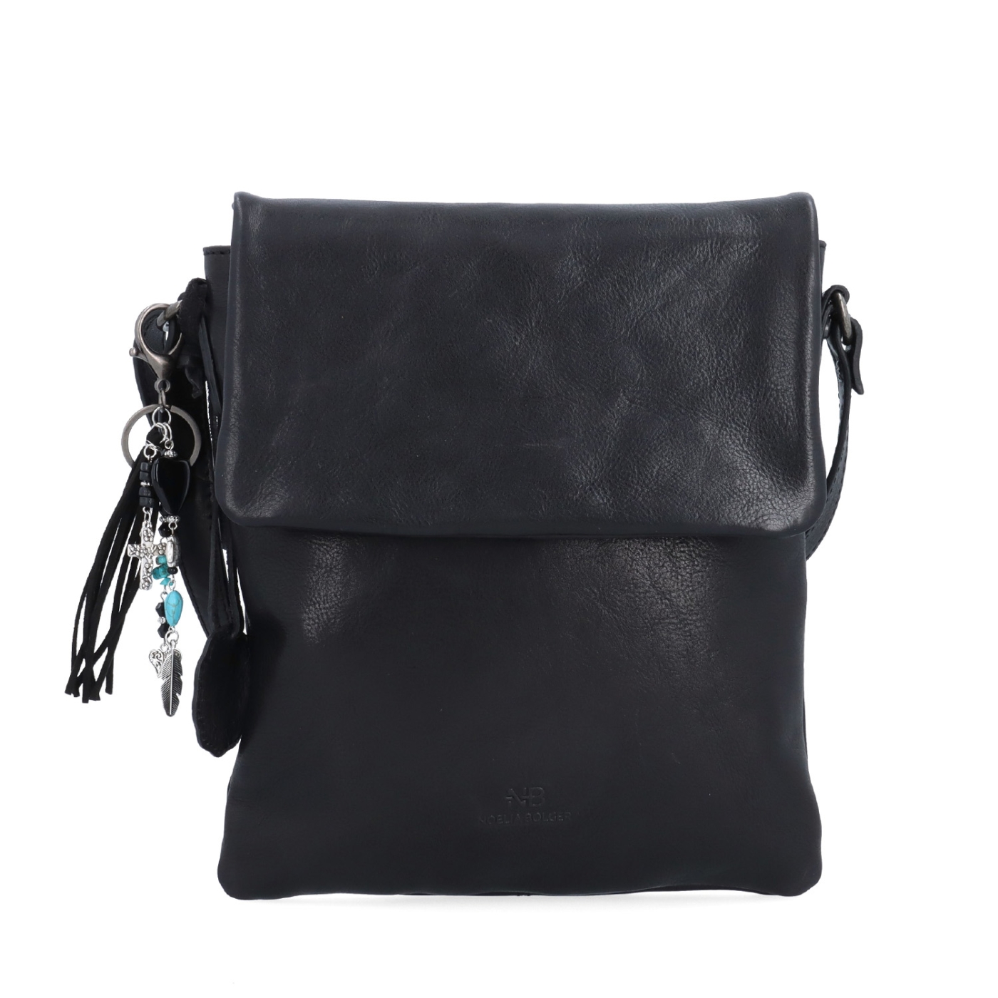 Kožená crossbody kabelka s chlopňou a príveskom Noelia Bolger materiál kože zapínanie s chlopňou farba čierna veľkosť malá NB 3108 C Spredu
